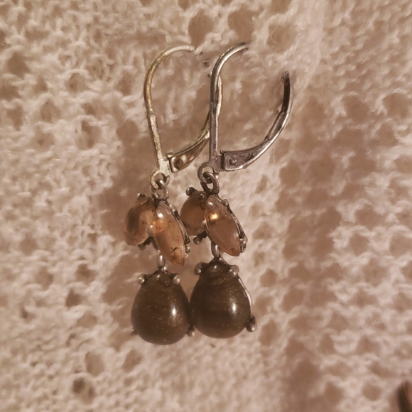 5 pairs of vintage earrings for $60 ! - Picture 4 of 6